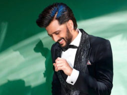 Riteish Deshmukh gives a hilarious speech on NOT being nominated in the Best Actor category at Filmfare