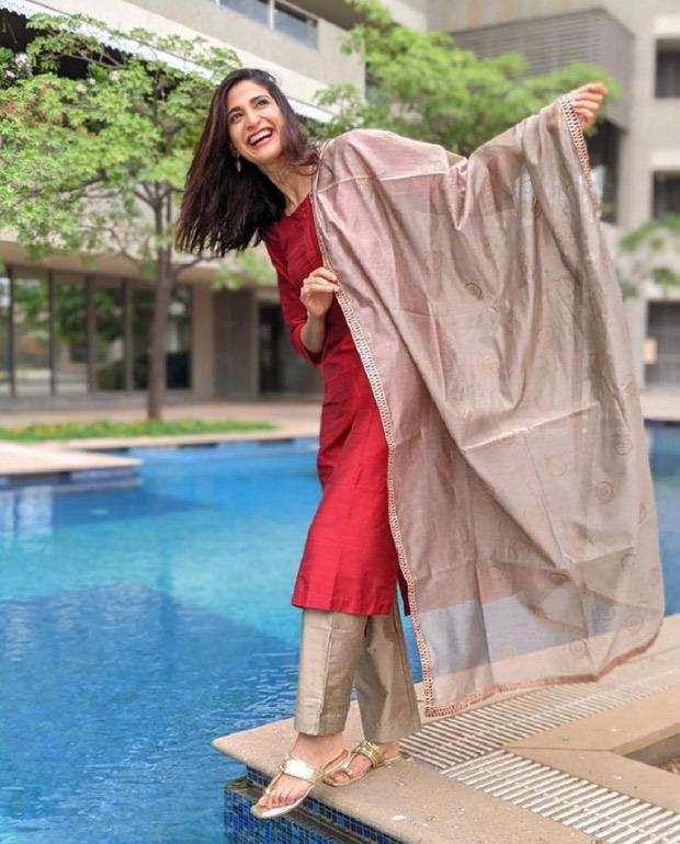 Aahana Kumra keeps it elegant in red salwar suit 