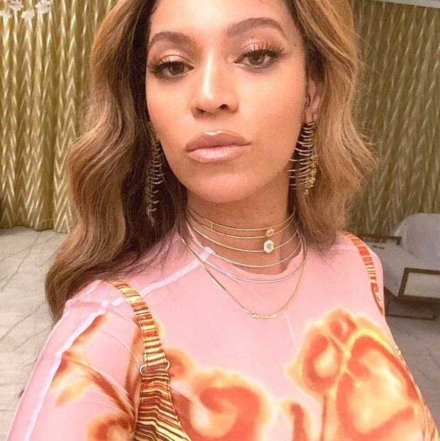 Beyoncé channels psychedelic 70's style in sheer co-ord with printed corset from Charlotte Knowles collection worth over Rs. 1 lakh Beyoncé channels psychedelic 70's style in sheer co-ord with printed corset from Charlotte Knowles collection worth over Rs. 1 lakh