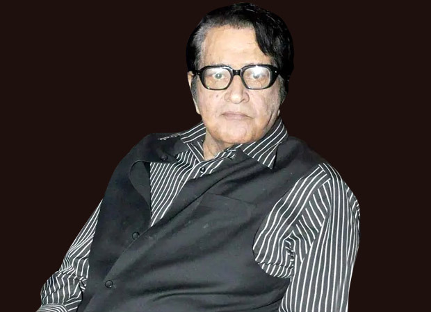 EXCLUSIVE: Manoj Kumar reveals Woh Kaun Thi director Raj Khosla hit himself with 'chappals' for rejecting 'Lag Ja Gale'