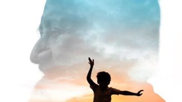 First Look Of The Movie Free - The Untold Story Of Gurudev Sri Sri Ravi Shankar