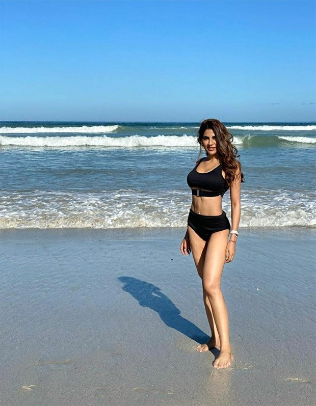 Khatron Ke Khiladi 11 star Nikki Tamboli basks in the sun in sunny Cape Town