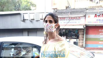 Photos: Aahana Kumra snapped in Lokhandwala