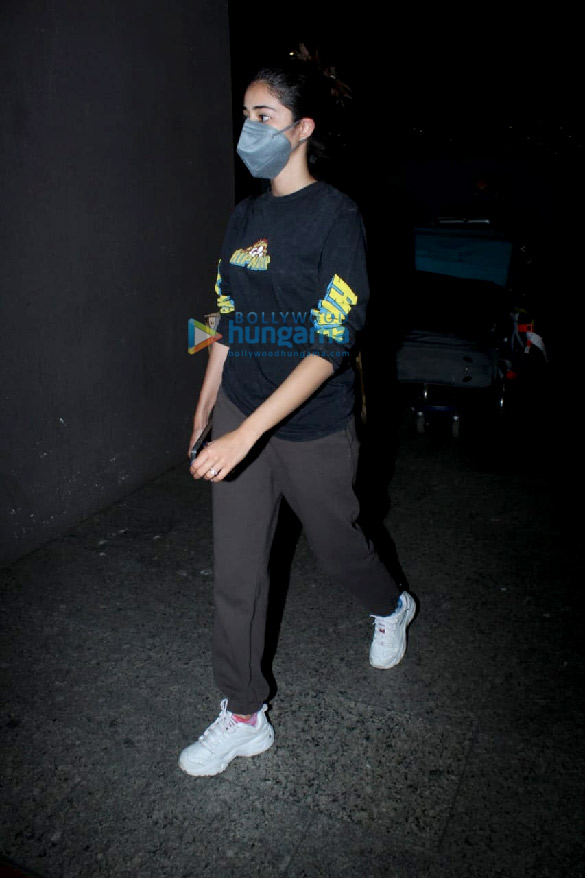 photos ananya panday snapped at the airport 2