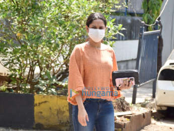 Photos: Ankita Lokhande spotted with boyfriend Vicky Jain in Juhu