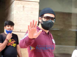 Photos: Emraan Hashmi spotted at Bandra