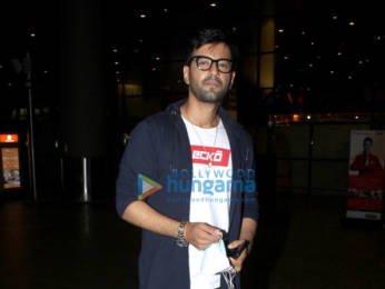 Photos: Erica Fernandes and Karanvir Sharma snapped at the airport