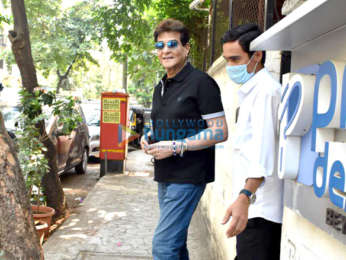 Photos: Jeetendra snapped at clinic in Juhu