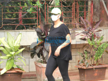Photos: Neha Dhupia spotted in Bandra