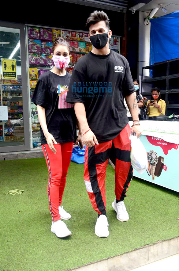photos prince narula and yuvika chaudhary snapped at a medical store 3