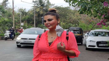 Photos: Rakhi Sawant snapped in Lokhandwala