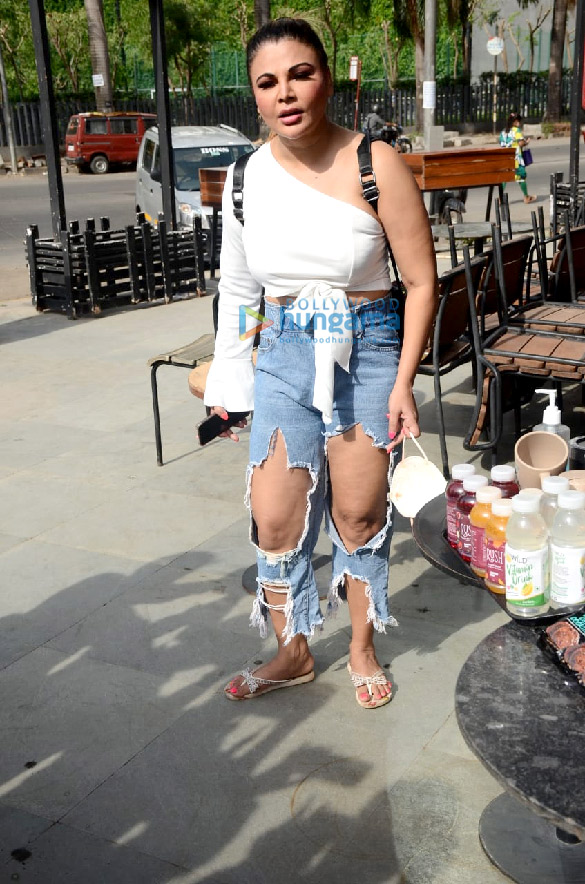 photos rakhi sawant snapped in mumbai 4 2