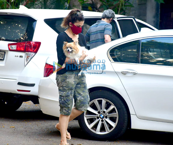 photos raveena tandon and husband spotted in bandra 4