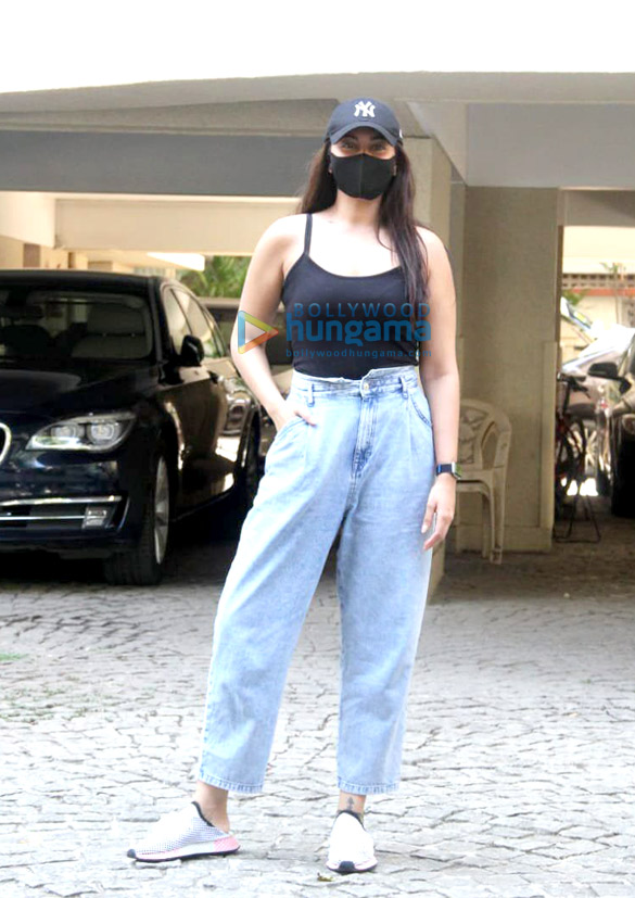 Photos: Sonakshi Sinha snapped at a friend’s place in Bandra