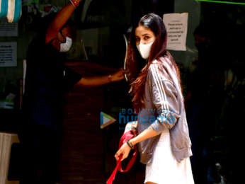 Photos: Sonnalli Seygall snapped at a clinic with her pet in Khar