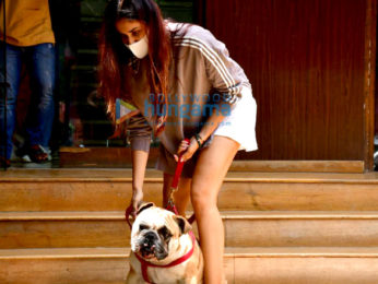 Photos: Sonnalli Seygall snapped at a clinic with her pet in Khar