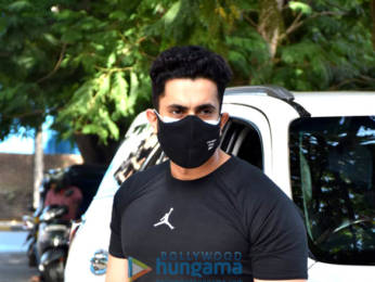 Photos: Sunny Singh Nijjar snapped in Juhu