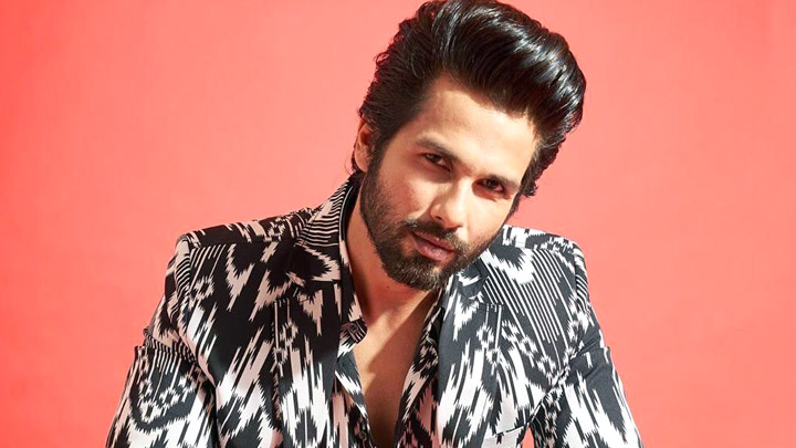 Shahid Kapoor: “Katrina Kaif & Deepika Padukone are very HOT, they’re looking…” Shahid Kapoor: “Katrina Kaif & Deepika Padukone are very HOT, they’re looking…”