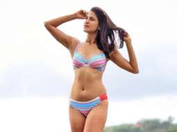 Aahana Kumra sums up stylish monsoon weather in candy cane bikini