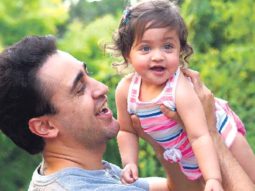 Imran Khan enjoys Mumbai monsoon with daughter in rare appearance