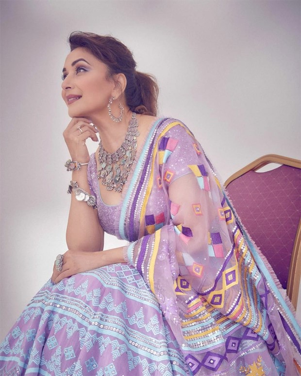 Madhuri Dixit exudes elegance in purple hues lehenga worth Rs. 1.2 lakh for Dance Deewane 3 Madhuri Dixit exudes elegance in purple hues lehenga worth Rs. 1.2 lakh for Dance Deewane 3