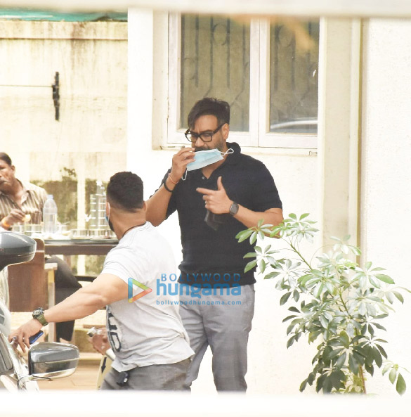 photos ajay devgn spotted at a dubbing studio in juhu 4