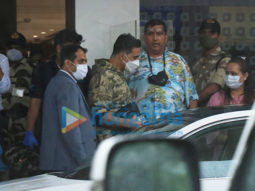 Photos: Akshay Kumar snapped at Kalina Airport