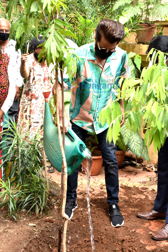 photos anil kapoor snapped at a tree plantation drive in juhu 2