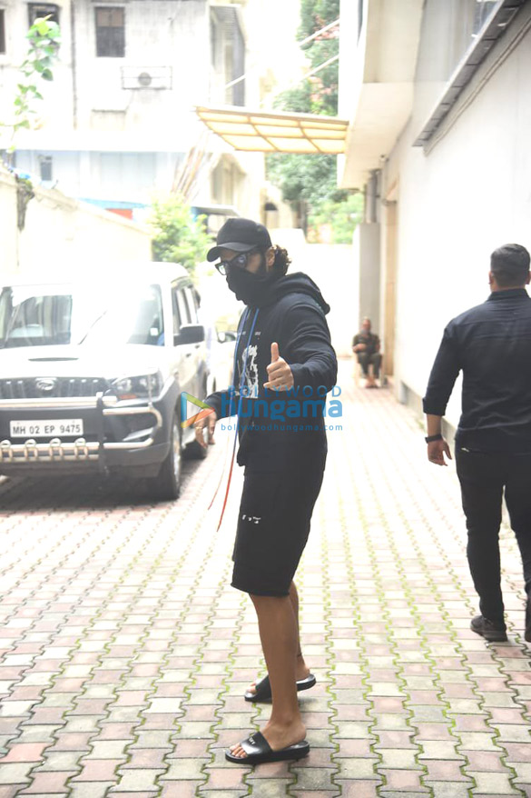 photos arjun kapoor spotted at vishesh films office 2