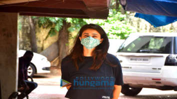 Photos: Daisy Shah spotted at pilates studio