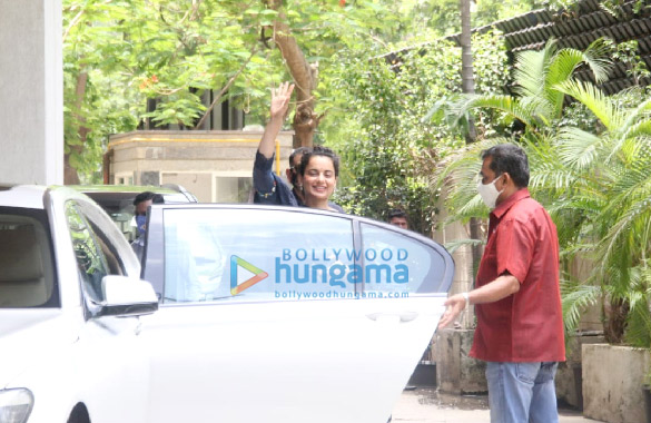 photos kangana ranaut spotted at her office 1 3