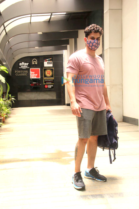 photos kunal kemmu spotted at the gym in khar 3