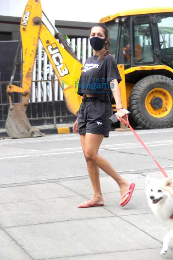photos malaika arora spotted in bandra 3 22