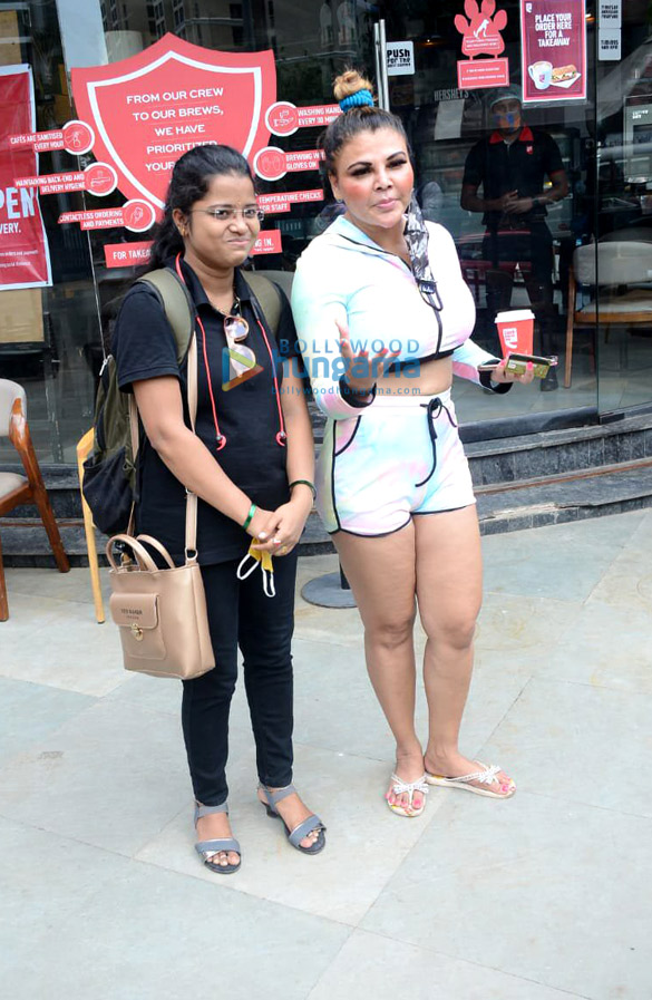 photos rakhi sawant snapped at a coffee shop 4 4
