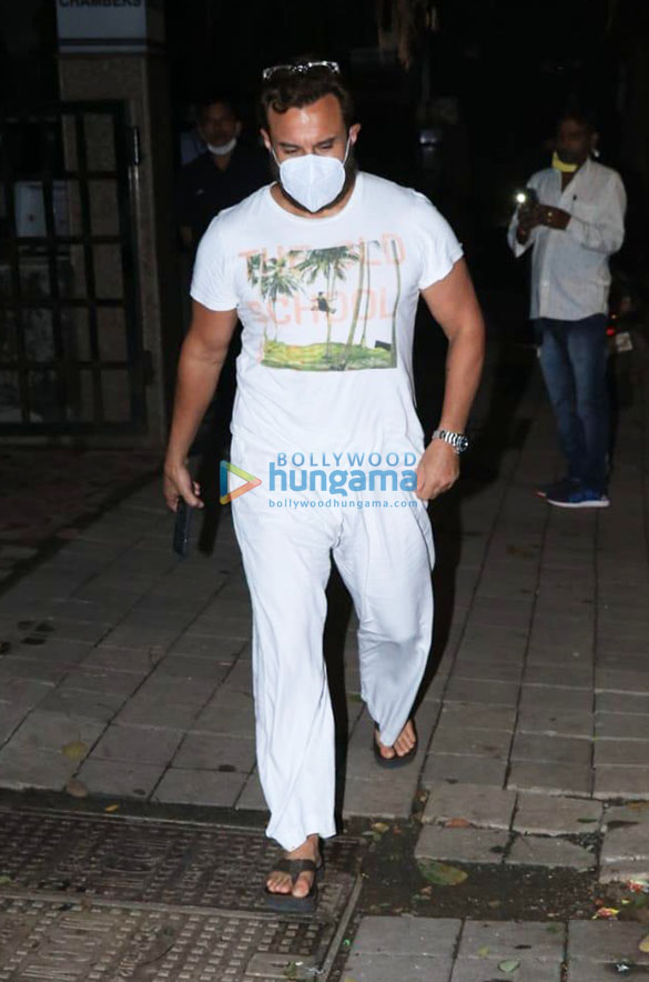 Photos: Saif Ali Khan and Sohail Khan snapped in Bandra Photos: Saif Ali Khan and Sohail Khan snapped in Bandra