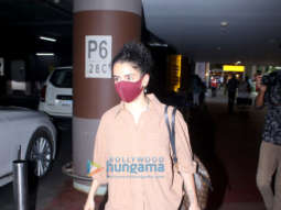 Photos: Sanya Malhotra snapped at the airport