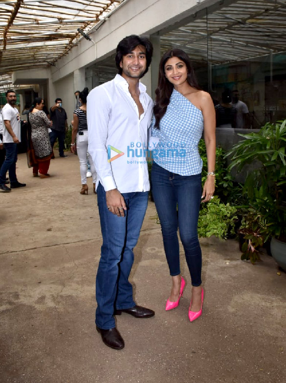 photos shilpa shetty meezaan jafri and others snapped at sunny super sound for hungama 2 song preview 3