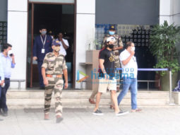 Photos: Vijay Deverakonda snapped at Kalina airport
