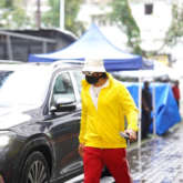 Ranveer dons yellow jacket and red trackpants as he resumes shooting