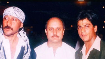 Shah Rukh Khan, Anupam Kher and Jackie Shroff pose innocently in this rare throwback picture