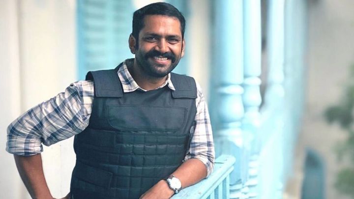 Sharib on The Family Man 2 Samantha ka look jo aaya hai, she’s completely in… Manoj Bajpayee