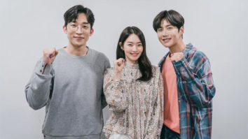 Shin Min Ah, Kim Seon Ho, Lee Sang Yi starrer Hometown Cha Cha to stream on Netflix along with tvN simultaneously 