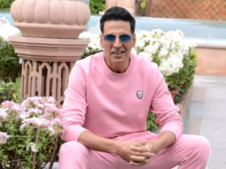 Akshay Kumar applauds kid who broke the car’s window and saved his family