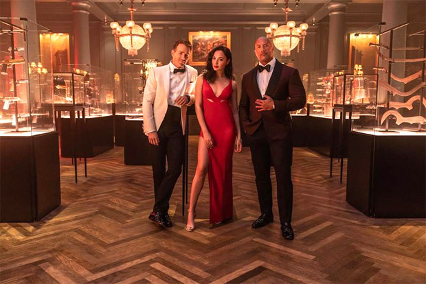 Dwayne Johnson, Gal Gadot, Ryan Reynolds starrer Red Notice to premiere on Netflix on November 12, 2021 
