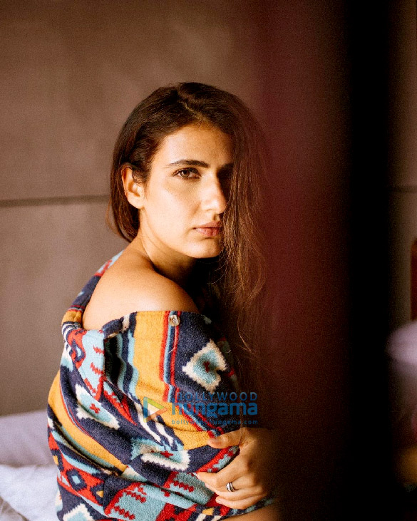 fatima sana shaikh 1 10