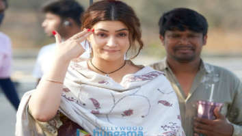 On The Sets Of The Movie Mimi