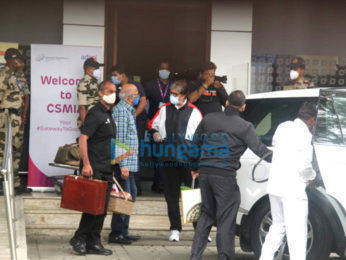 Photos: Amitabh Bachchan snapped at the airport in Kalina