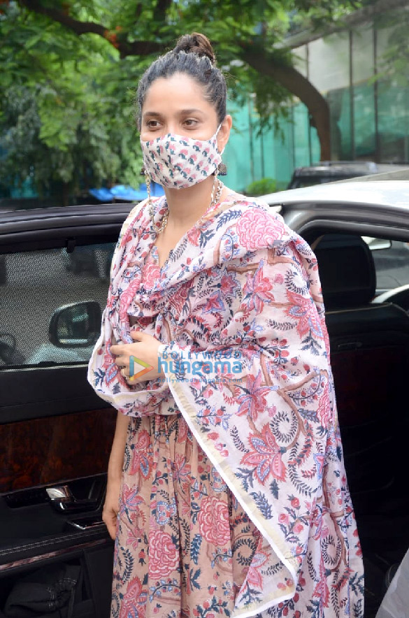 photos ankita lokhande snapped in andheri 3