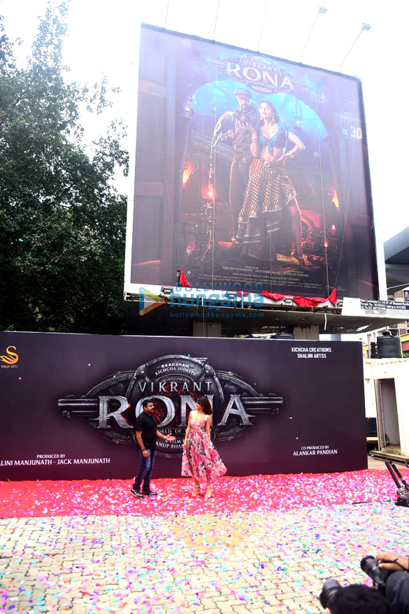 photos jacqueline fernandez unveils her look from the film vikrant rona 4