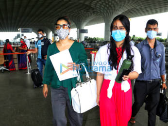 Photos: Kajol and Nysa Devgan snapped at the airport
